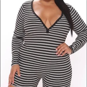 Fashion Nova Hotline striped pj romper 2x